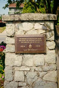 Hazelwood Cemetery Gatepost Cairn (West)